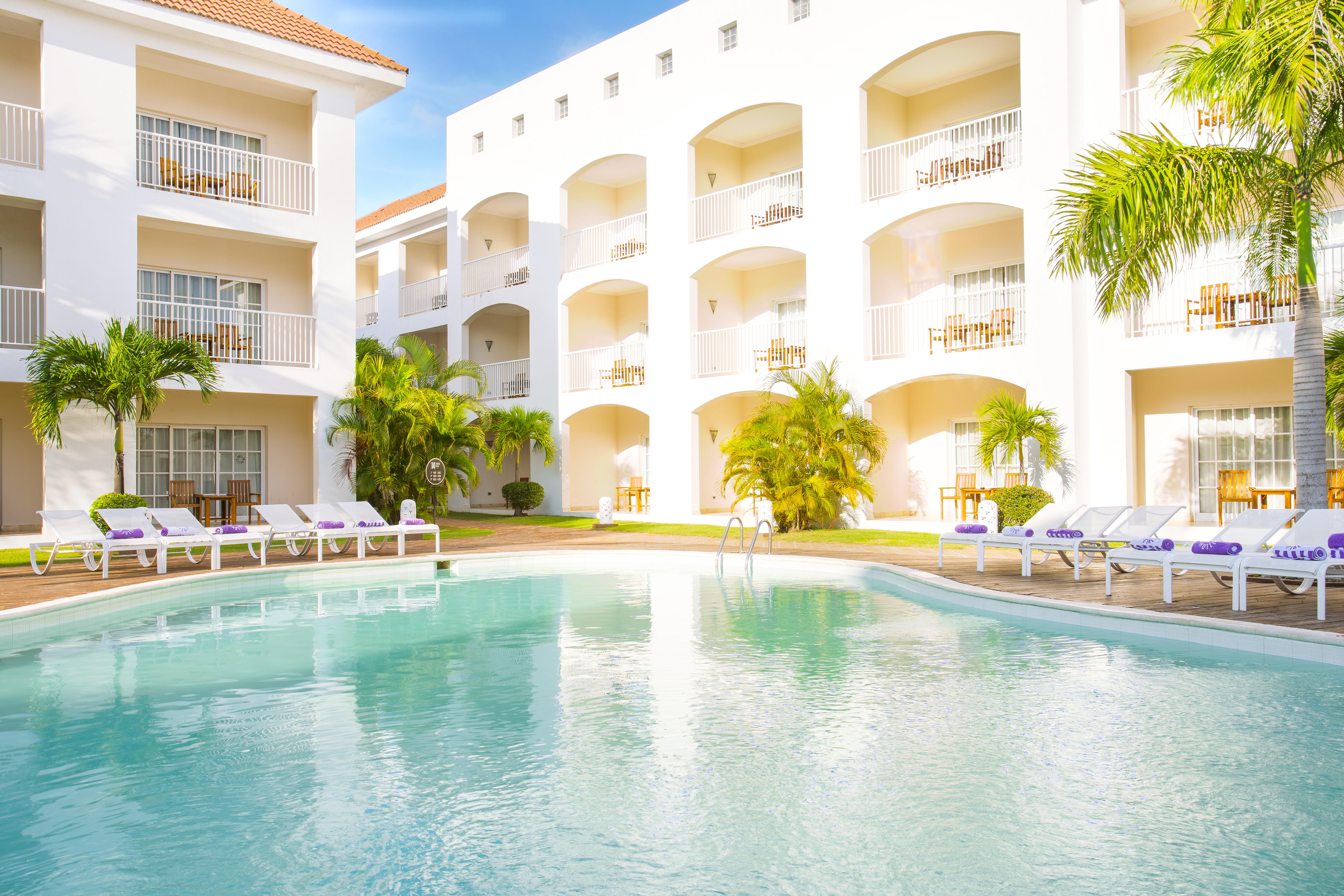 Be Live Collection Punta Cana (Adults Only) Exterior photo The pool at the Iberostar Grand Hotel Bávaro