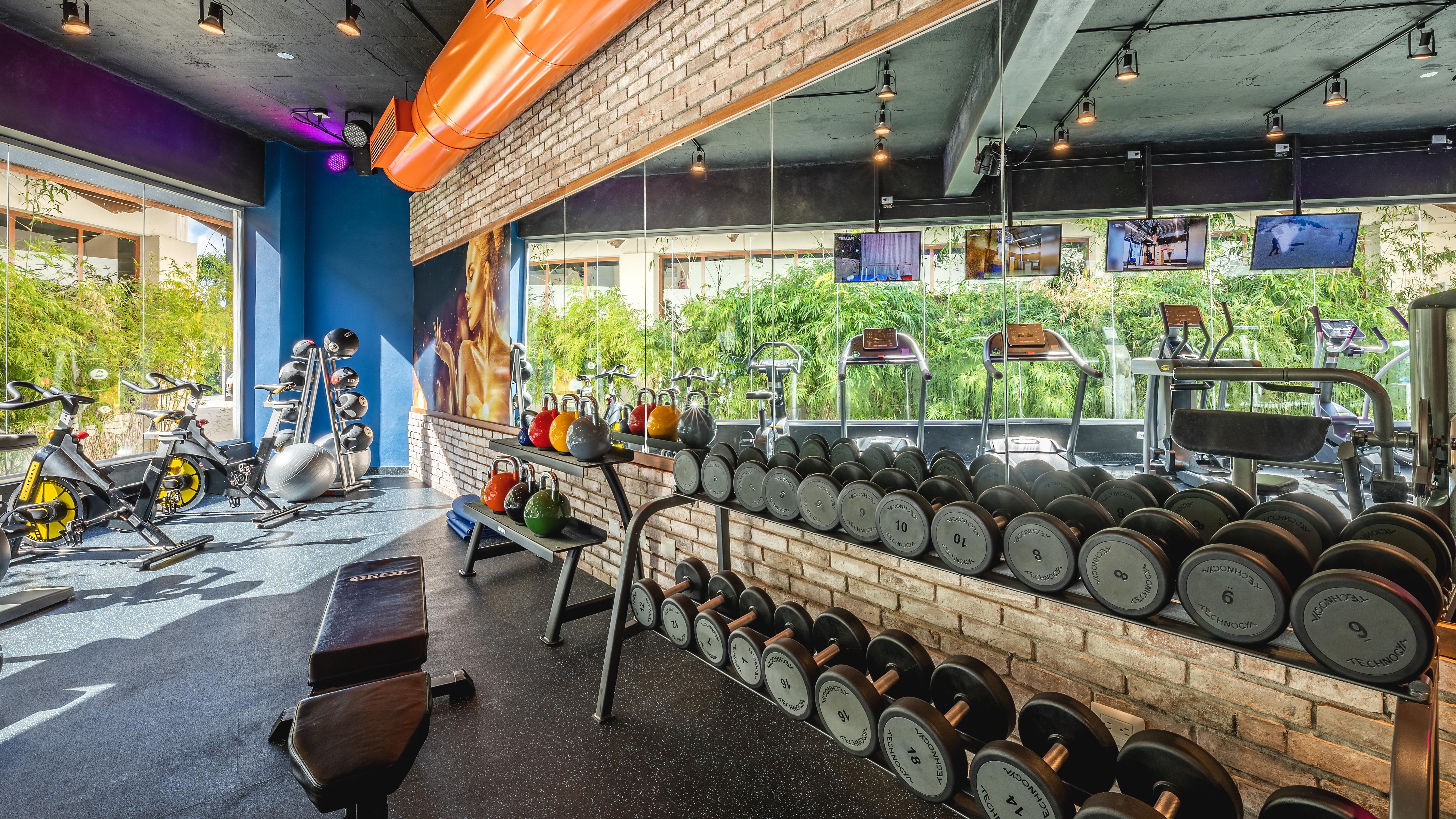 Be Live Collection Punta Cana (Adults Only) Exterior photo Anytime Fitness in Bangkok, Thailand
