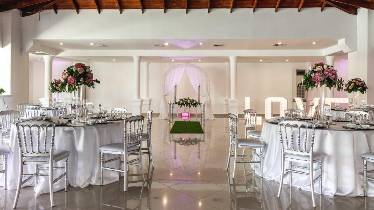 Be Live Collection Punta Cana (Adults Only) Exterior photo The interior of the ballroom at the hotel